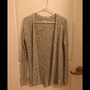Sonoma sweater size small grey